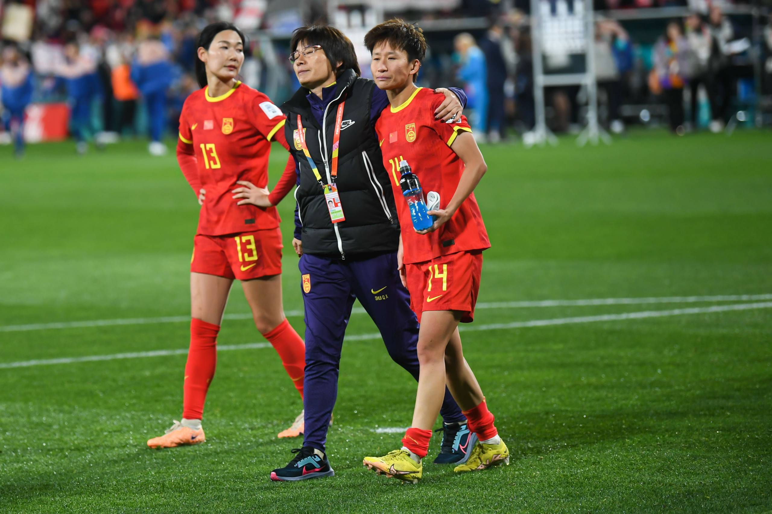 全国女足比赛首轮较量场面激烈精彩 全国女足比赛首轮较量场面激烈精彩