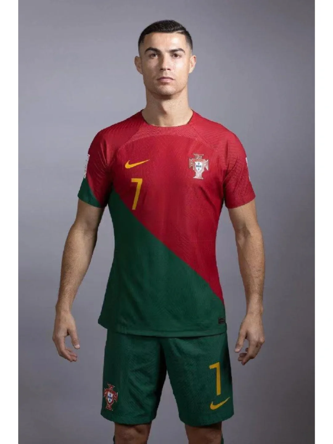 od体育app下载地址-克里斯蒂亚诺·罗纳尔多承认受伤，将缺席关键比赛的简单介绍